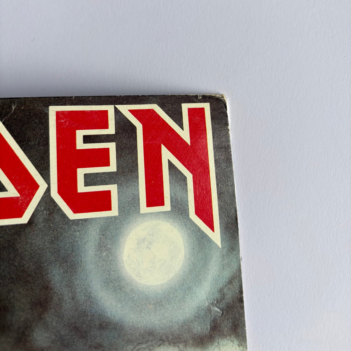 Iron Maiden - Iron Maiden